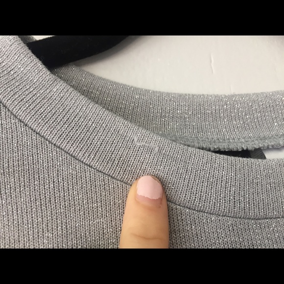 H&M // Peplum sparkle sweater GUC - Picture 3 of 6